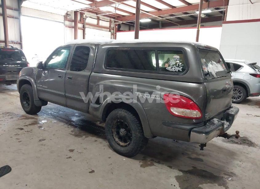 Photo 3 of 2003 Toyota Tundra SR5 V8 (VIN 5TBBT441X3S387290)