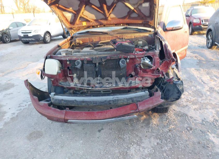 Photo 6 of 2004 Toyota Tundra SR5 V8 (VIN 5TBBT441X4S455783)