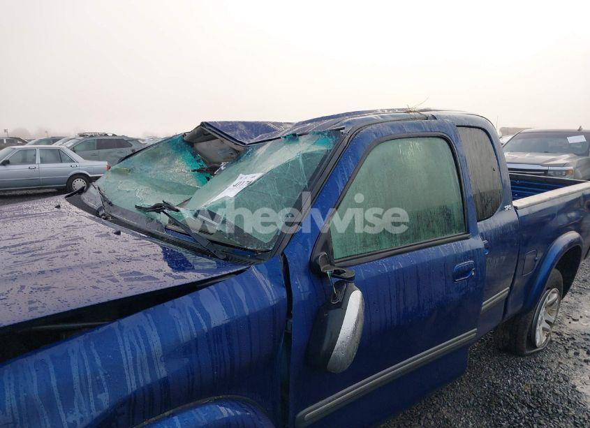 Photo 6 of 2005 Toyota Tundra SR5 V8 (VIN 5TBBT441X5S466669)