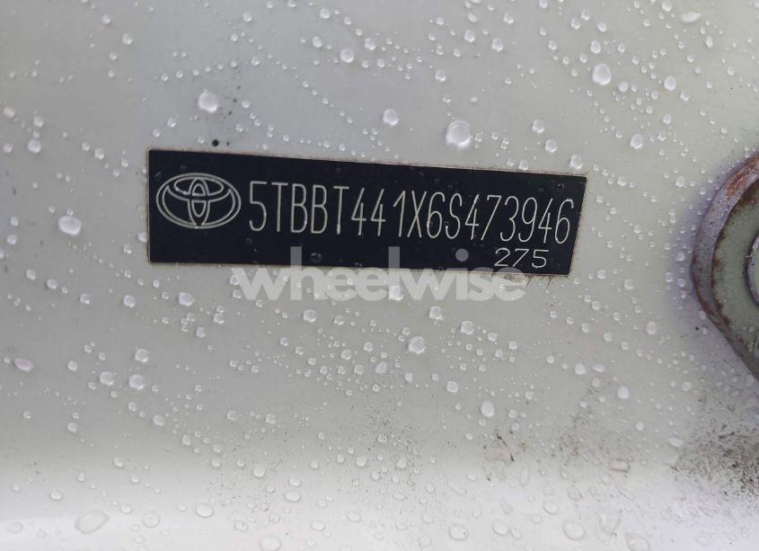Photo 9 of 2006 Toyota Tundra SR5 V8 (VIN 5TBBT441X6S473946)
