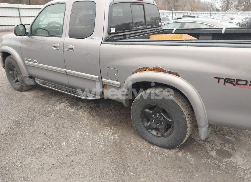 Photo 6 of 2001 Toyota Tundra LTD V8 (VIN 5TBBT48101S136463)