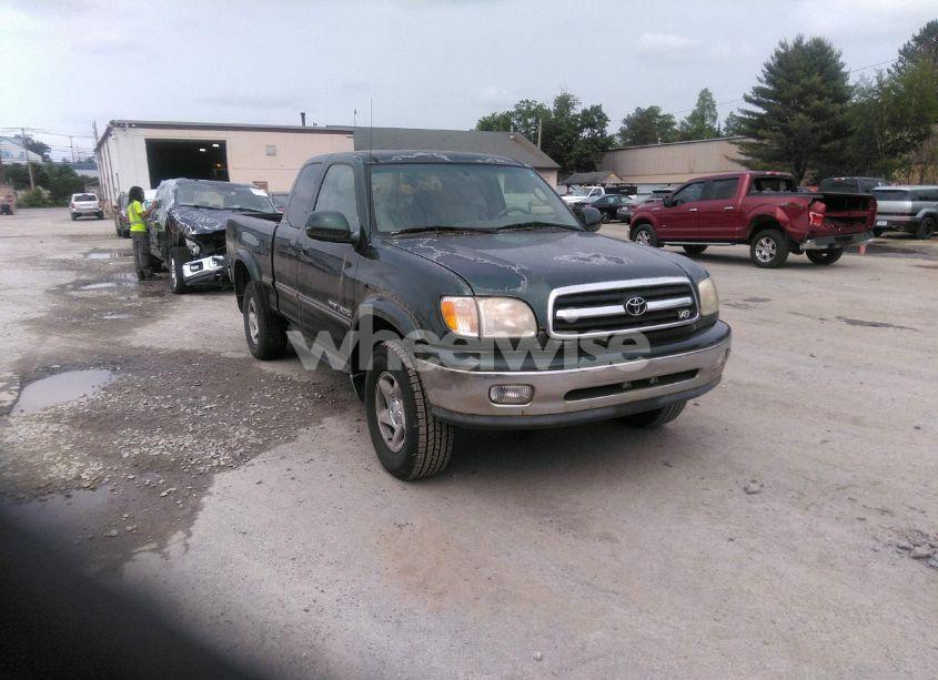 2000 Toyota Tundra LTD V8 (VIN 5TBBT4810YS089882) main photo