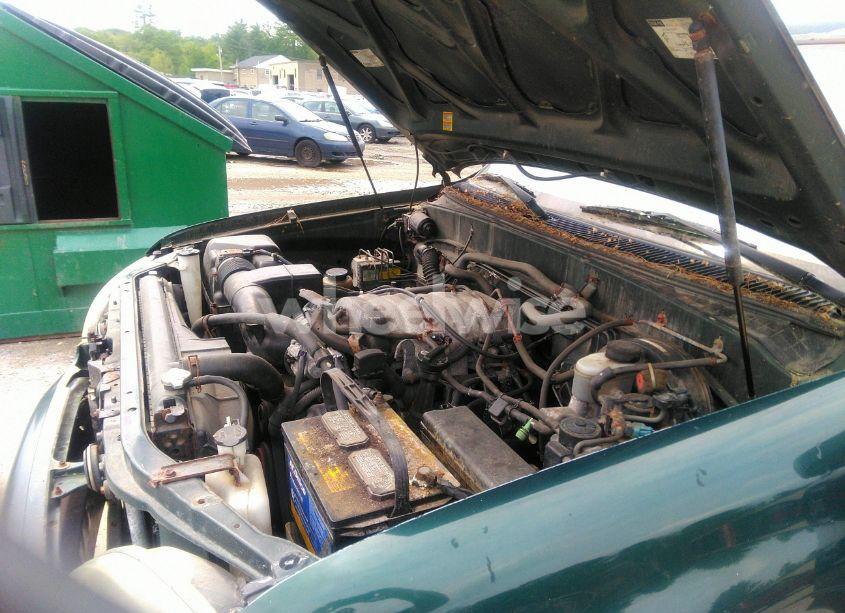 Photo 10 of 2000 Toyota Tundra LTD V8 (VIN 5TBBT4810YS089882)