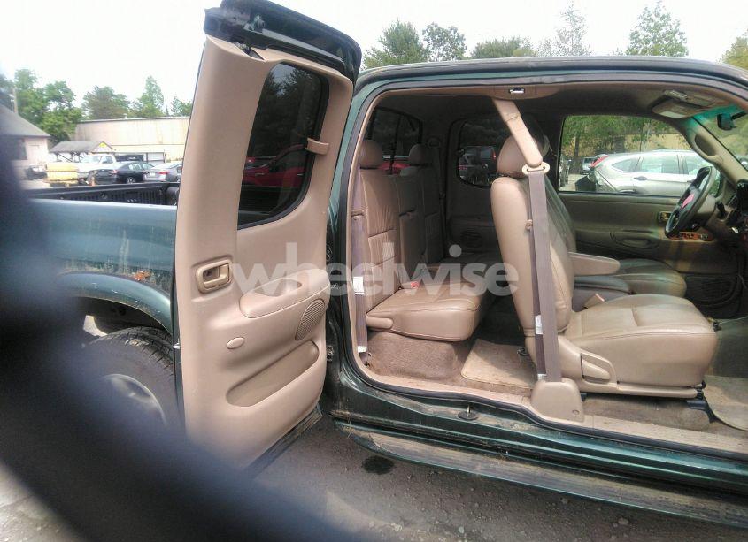 Photo 8 of 2000 Toyota Tundra LTD V8 (VIN 5TBBT4810YS089882)