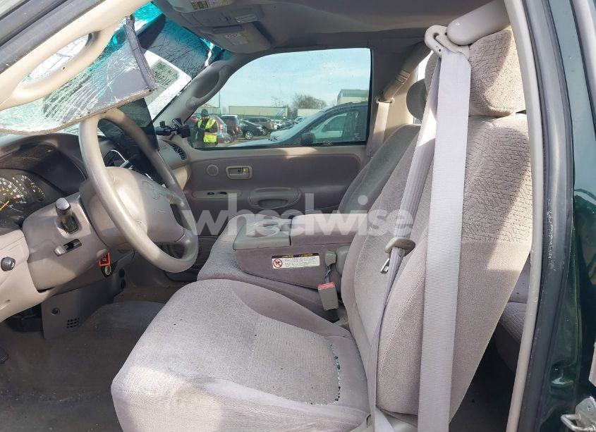 Photo 5 of 2000 Toyota Tundra LTD V8 (VIN 5TBBT4810YS096380)