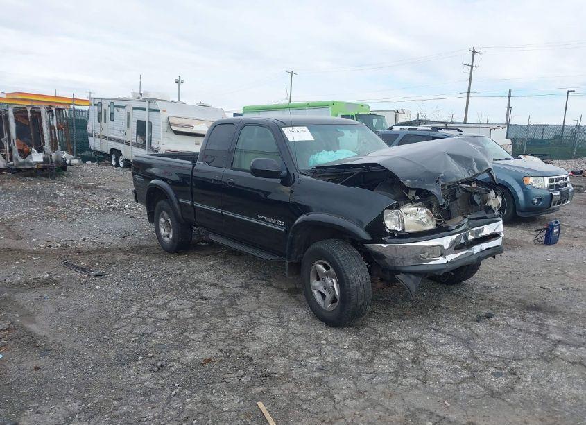 2001 Toyota Tundra LTD V8 (VIN 5TBBT48111S141722) main photo