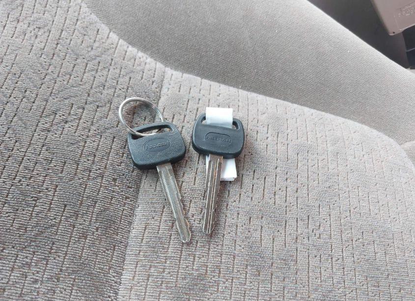 Photo 11 of 2001 Toyota Tundra LTD V8 (VIN 5TBBT48111S141722)