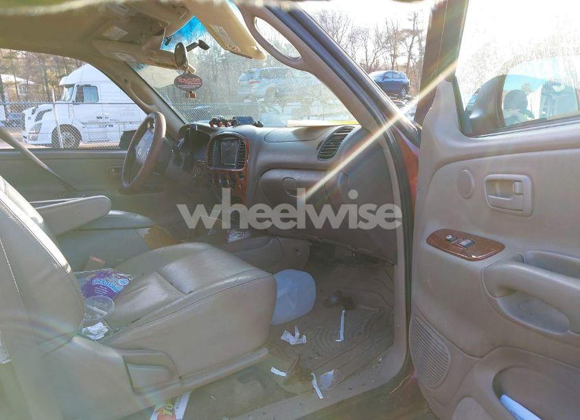 Photo 5 of 2003 Toyota Tundra LTD V8 (VIN 5TBBT48113S418629)