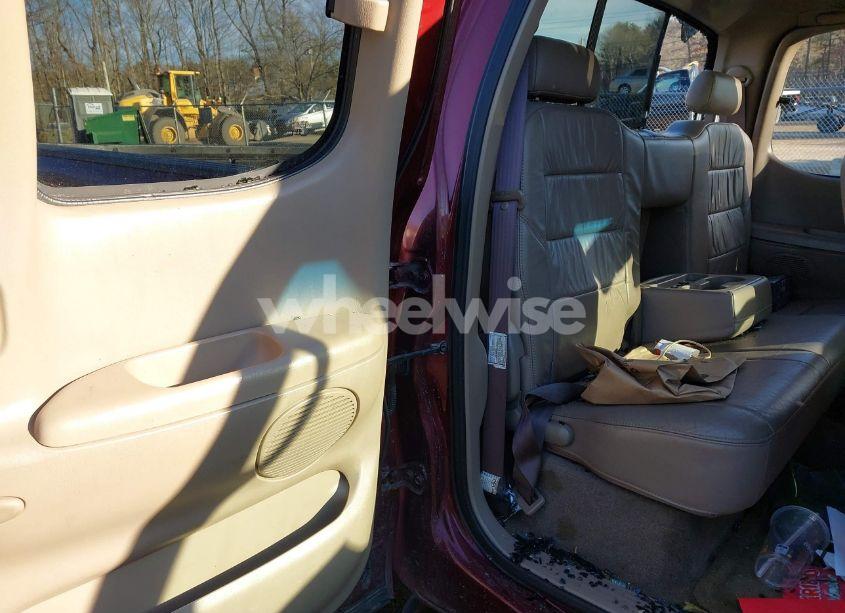 Photo 8 of 2003 Toyota Tundra LTD V8 (VIN 5TBBT48113S418629)