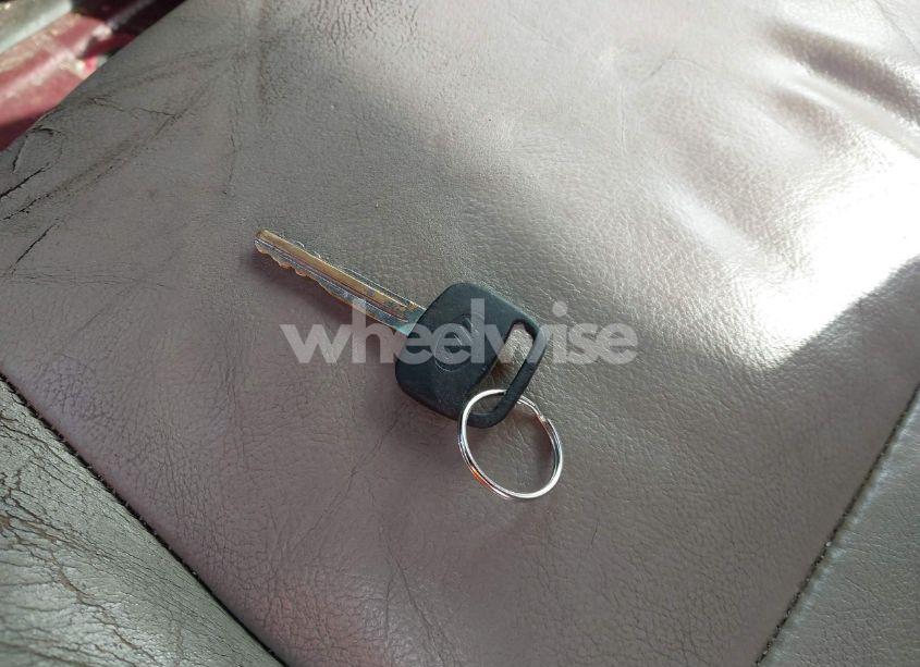 Photo 11 of 2005 Toyota Tundra LIMITED V8 (VIN 5TBBT48115S464271)