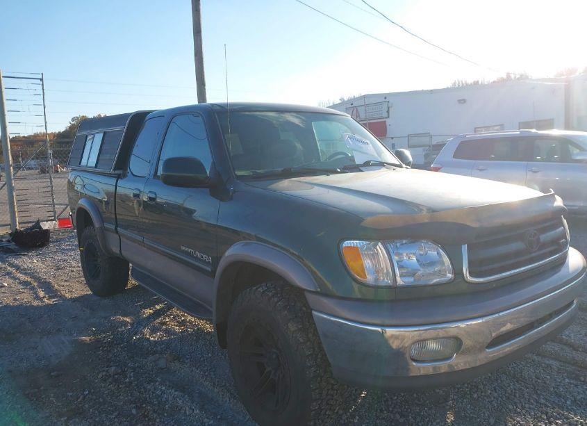 2001 Toyota Tundra LTD V8 (VIN 5TBBT48121S185244) main photo