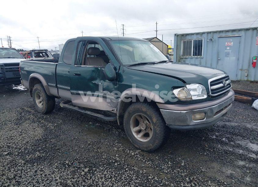 2000 Toyota Tundra LTD V8 (VIN 5TBBT4812YS031675) main photo