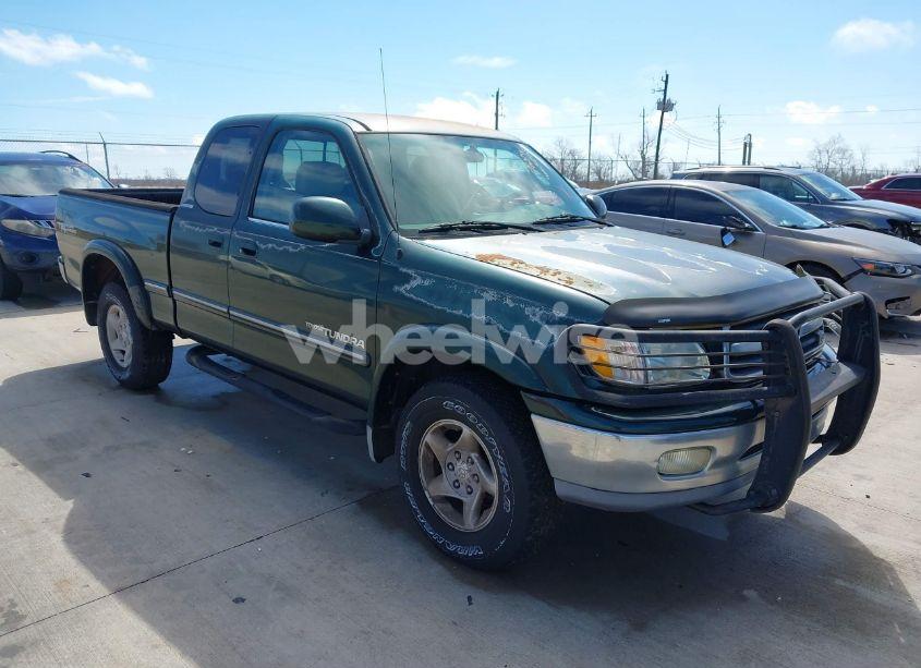2000 Toyota Tundra LTD V8 (VIN 5TBBT4812YS102826) main photo