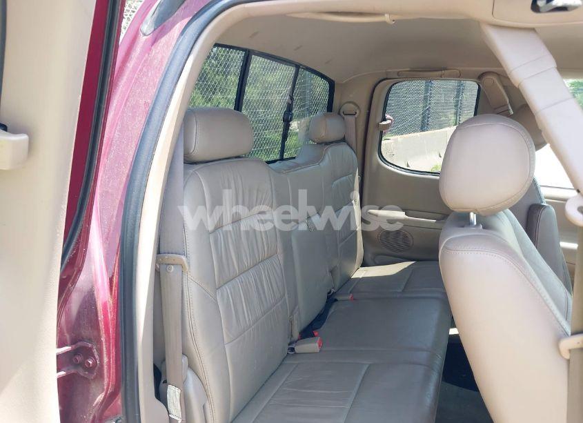 Photo 8 of 2002 Toyota Tundra LTD V8 (VIN 5TBBT48142S285508)