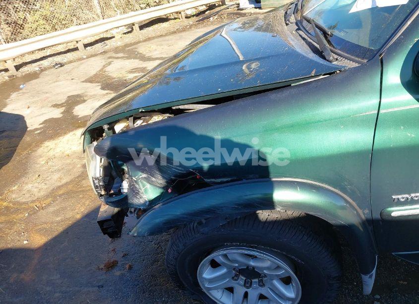 Photo 16 of 2003 Toyota Tundra LTD V8 (VIN 5TBBT48153S382556)