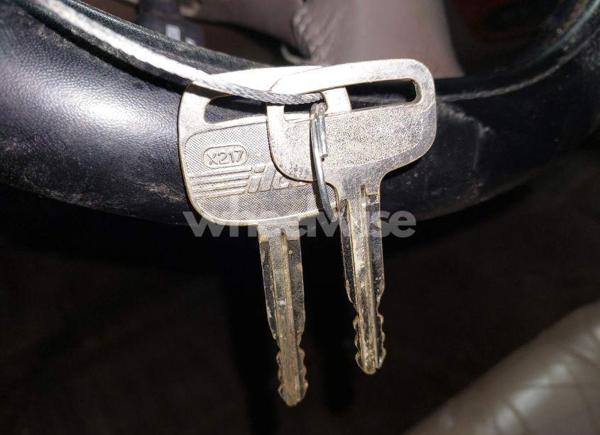 Photo 11 of 2001 Toyota Tundra LTD V8 (VIN 5TBBT48171S167385)