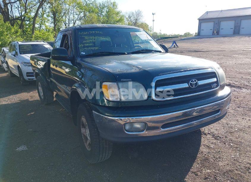 2002 Toyota Tundra LTD V8 (VIN 5TBBT48172S230468) main photo