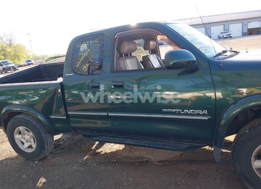 Photo 12 of 2002 Toyota Tundra LTD V8 (VIN 5TBBT48172S230468)