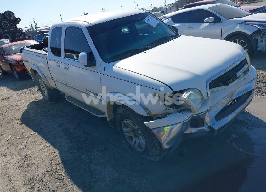 2002 Toyota Tundra LTD V8 (VIN 5TBBT48172S248940) main photo