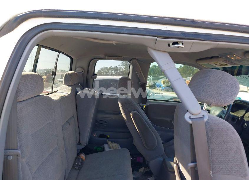 Photo 8 of 2002 Toyota Tundra LTD V8 (VIN 5TBBT48172S248940)