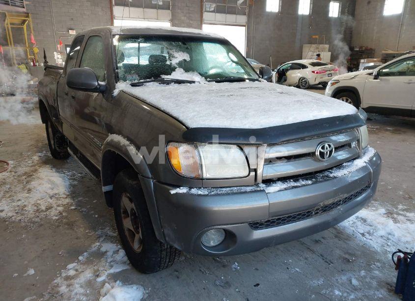 2003 Toyota Tundra LIMITED V8 (VIN 5TBBT48173S419798) main photo