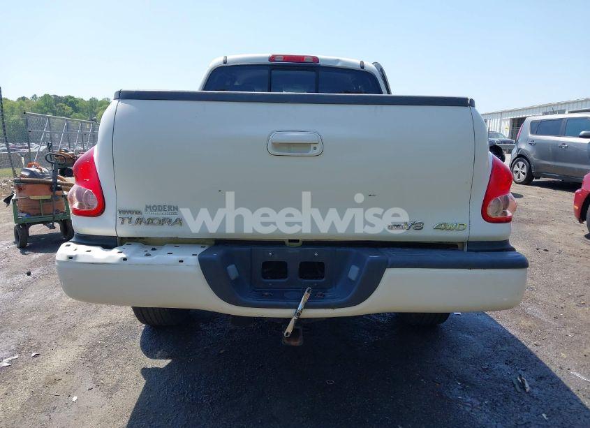 Photo 17 of 2003 Toyota Tundra LIMITED V8 (VIN 5TBBT48173S435712)