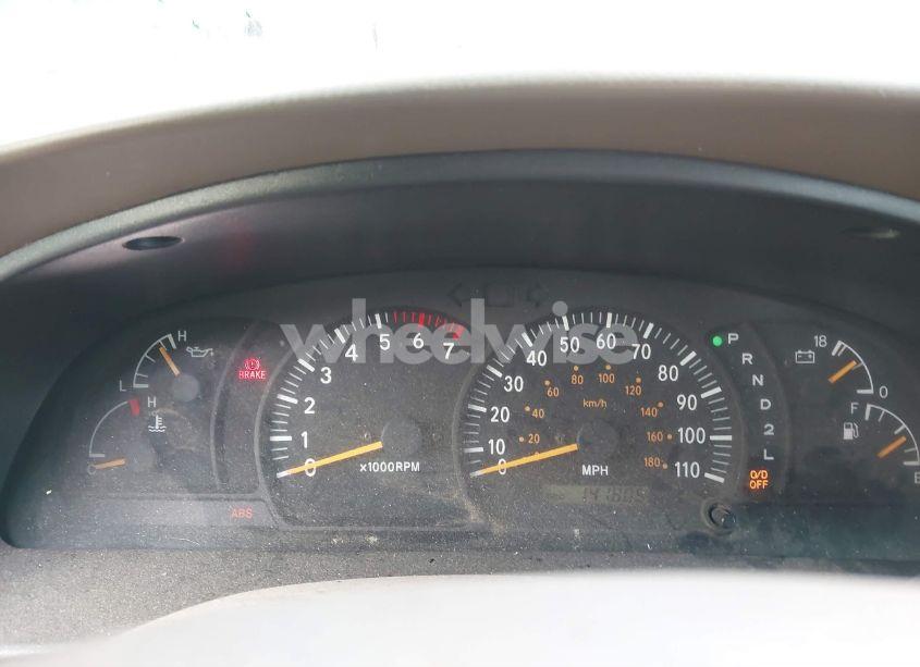 Photo 7 of 2000 Toyota Tundra LTD V8 (VIN 5TBBT4817YS066938)