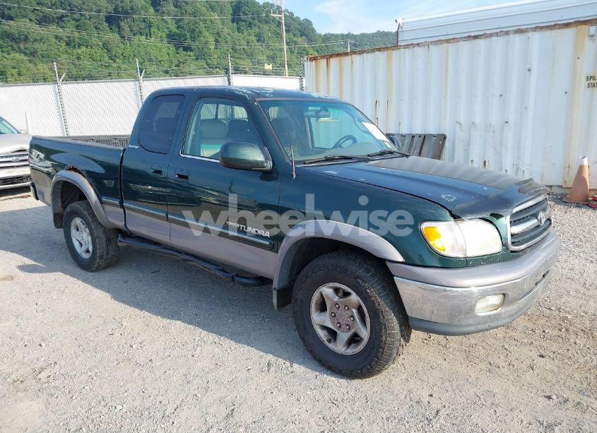 2001 Toyota Tundra LTD V8 (VIN 5TBBT48191S175228) main photo