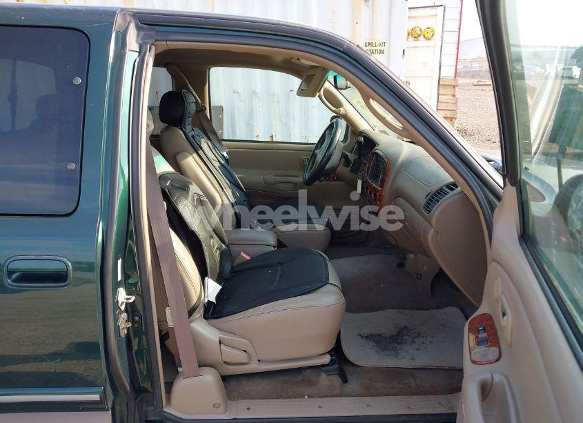 Photo 5 of 2001 Toyota Tundra LTD V8 (VIN 5TBBT48191S175228)