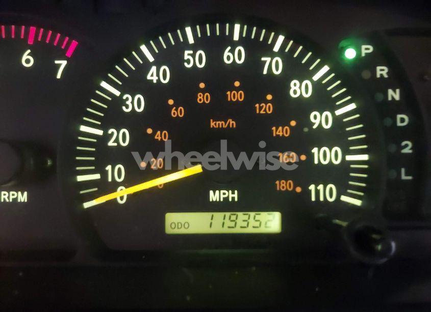 Photo 7 of 2003 Toyota Tundra LTD V8 (VIN 5TBBT48193S361855)