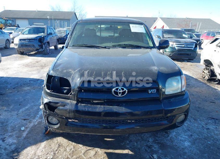 Photo 12 of 2003 Toyota Tundra LIMITED V8 (VIN 5TBBT48193S383838)