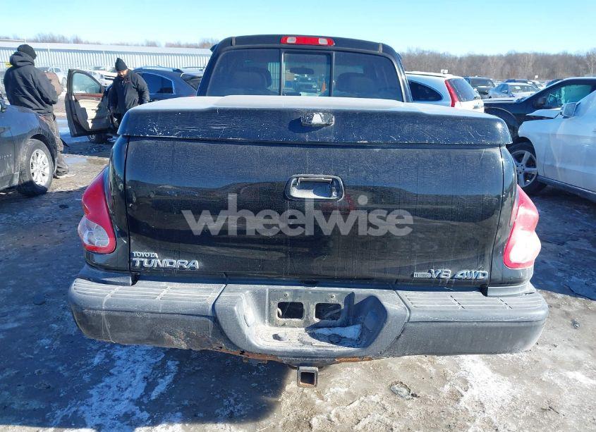 Photo 16 of 2003 Toyota Tundra LIMITED V8 (VIN 5TBBT48193S383838)