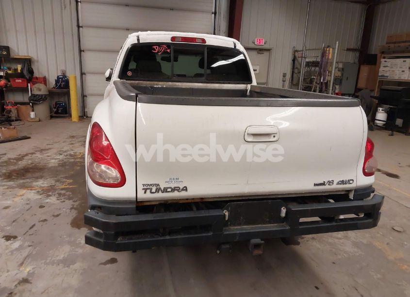 Photo 16 of 2003 Toyota Tundra LIMITED V8 (VIN 5TBBT481X3S383184)