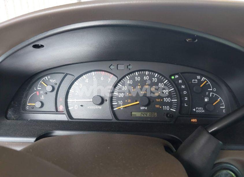 Photo 7 of 2003 Toyota Tundra LTD V8 (VIN 5TBBT481X3S437616)