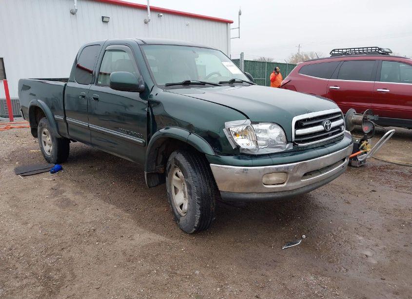 2000 Toyota Tundra LTD V8 (VIN 5TBBT481XYS090991) main photo