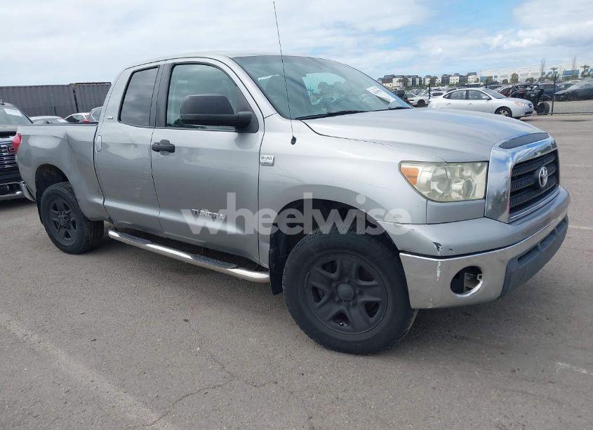 2007 Toyota Tundra SR5 4.7L V8 (VIN 5TBBT54117S450854) main photo