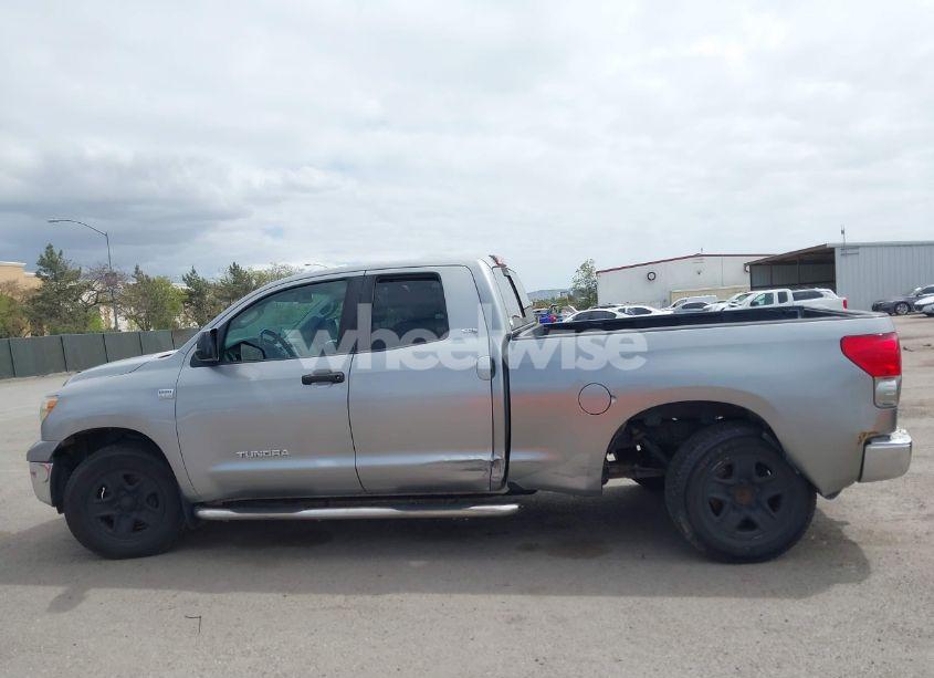Photo 14 of 2007 Toyota Tundra SR5 4.7L V8 (VIN 5TBBT54117S450854)