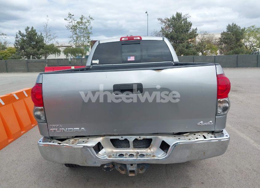 Photo 16 of 2007 Toyota Tundra SR5 4.7L V8 (VIN 5TBBT54117S450854)