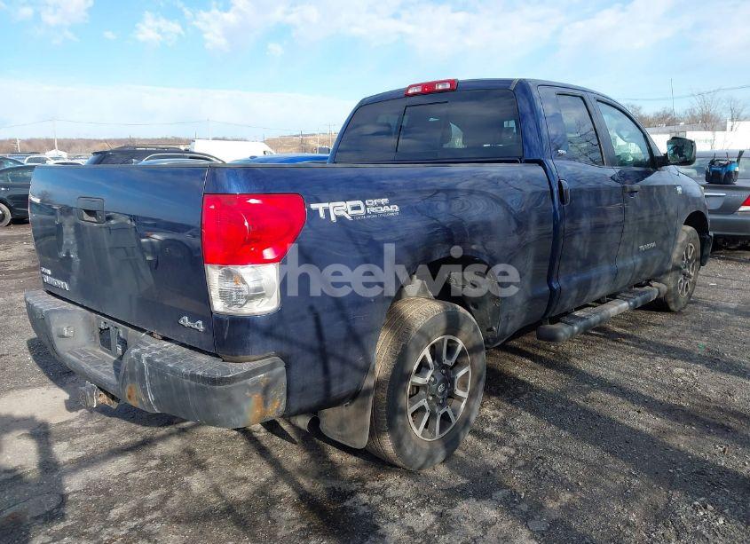 Photo 4 of 2008 Toyota Tundra SR5 4.7L V8 (VIN 5TBBT54138S461565)