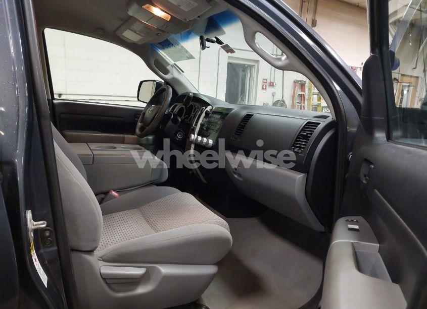 Photo 5 of 2008 Toyota Tundra BASE 4.7L V8 (VIN 5TBBT54138S464451)