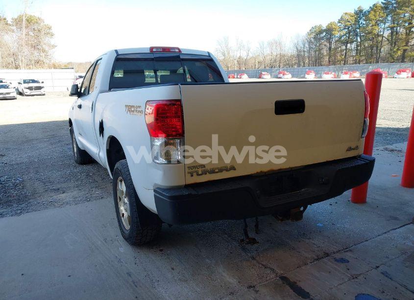 Photo 3 of 2007 Toyota Tundra SR5 4.7L V8 (VIN 5TBBT54177S457632)