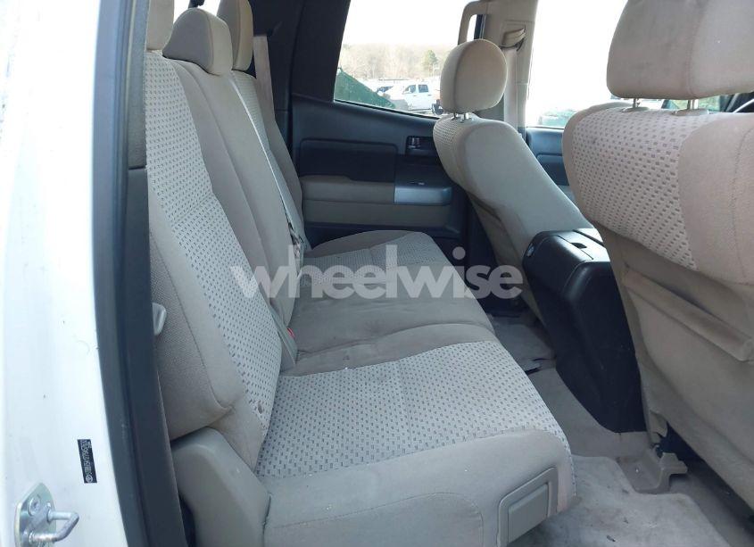 Photo 8 of 2007 Toyota Tundra SR5 4.7L V8 (VIN 5TBBT54177S457632)