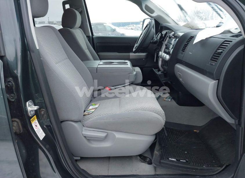 Photo 5 of 2007 Toyota Tundra SR5 4.7L V8 (VIN 5TBBT54187S455761)