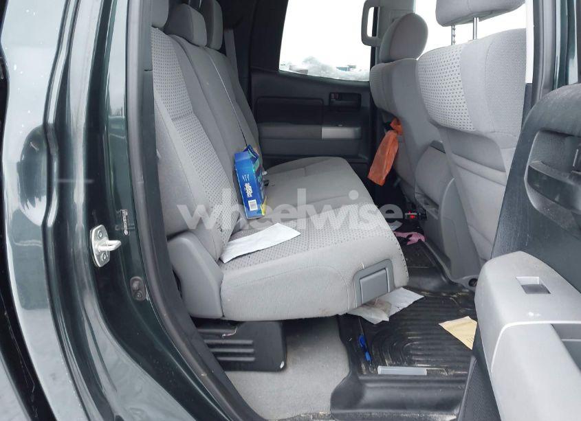 Photo 8 of 2007 Toyota Tundra SR5 4.7L V8 (VIN 5TBBT54187S455761)