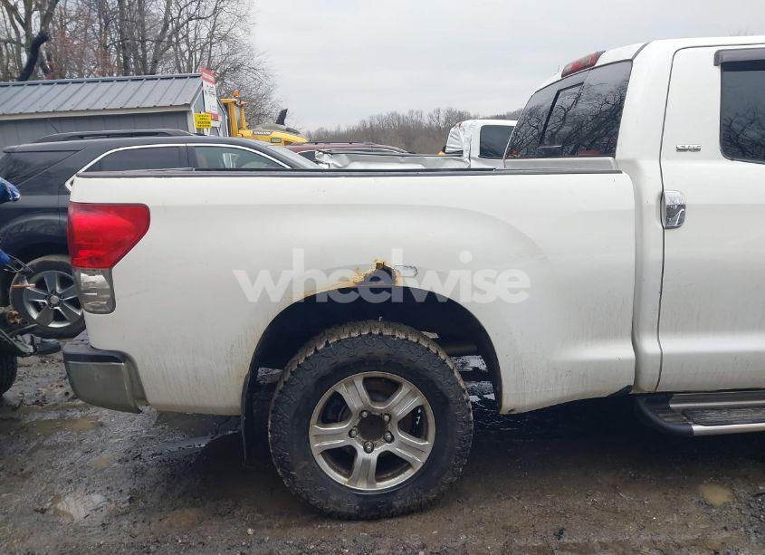 Photo 6 of 2008 Toyota Tundra SR5 4.7L V8 (VIN 5TBBT54198S458265)