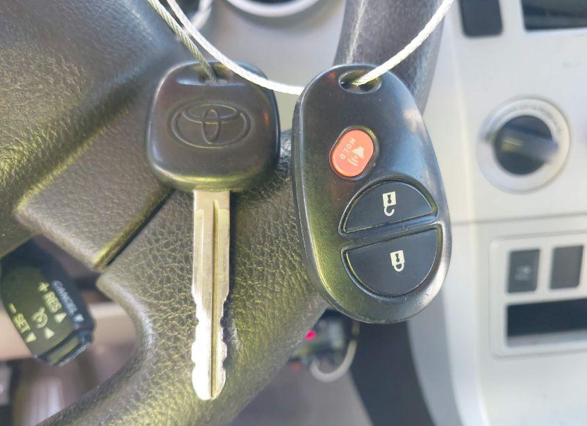 Photo 11 of 2007 Toyota Tundra SR5 5.7L V8 (VIN 5TBBV54107S450869)