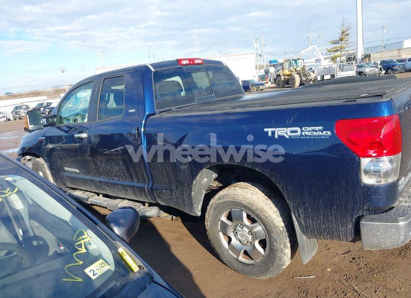 Photo 14 of 2007 Toyota Tundra SR5 5.7L V8 (VIN 5TBBV54107S466134)