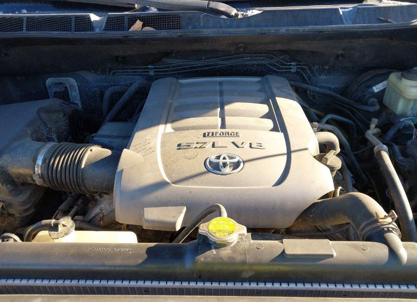 Photo 10 of 2007 Toyota Tundra SR5 5.7L V8 (VIN 5TBBV54107S488165)