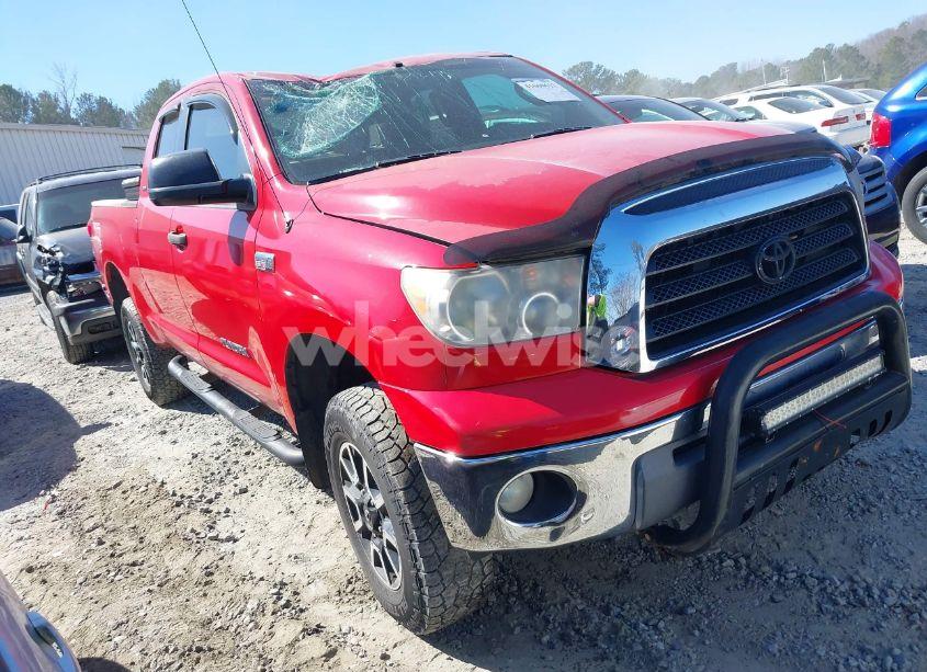 2008 Toyota Tundra SR5 5.7L V8 (VIN 5TBBV54118S514418) main photo