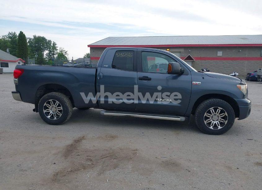 Photo 13 of 2007 Toyota Tundra SR5 5.7L V8 (VIN 5TBBV54137S489018)